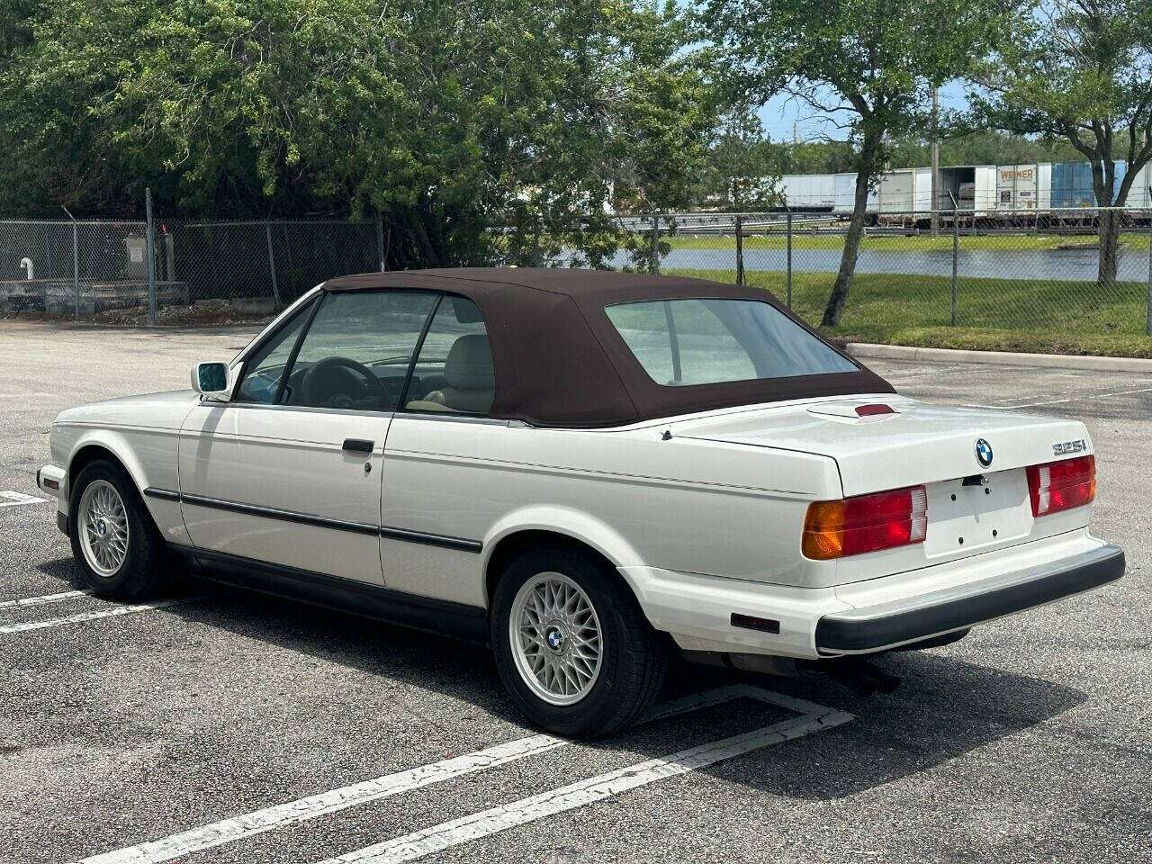 1989 BMW 3 Series  - $13,900