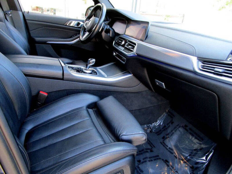 2020 BMW X5 M50i xDrive