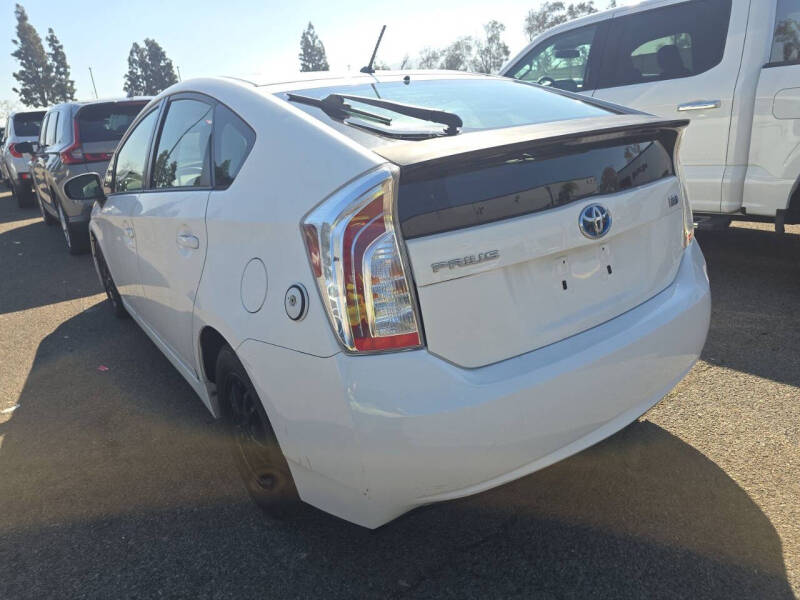 2013 Toyota Prius Two