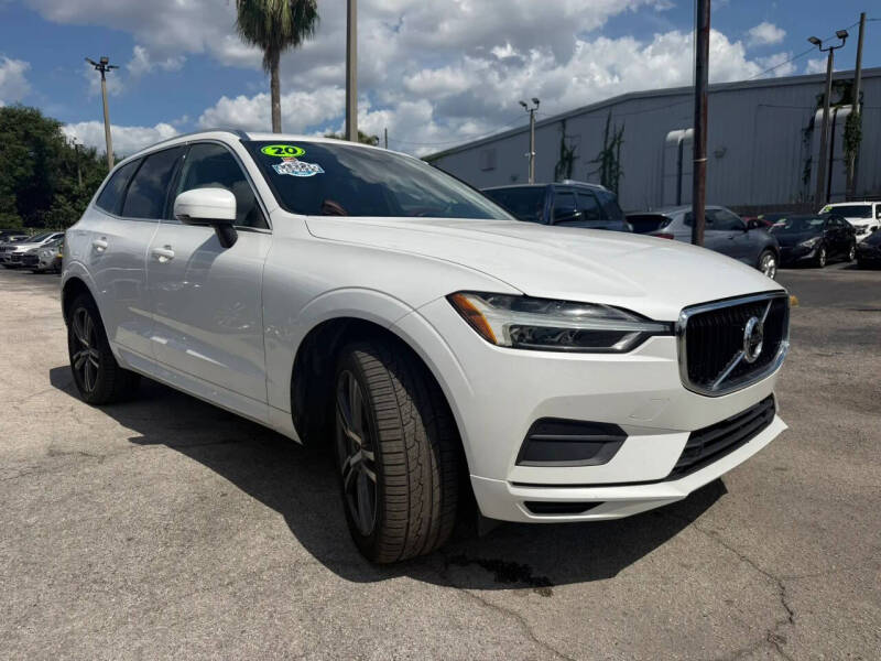 2020 Volvo XC60 T5 Momentum