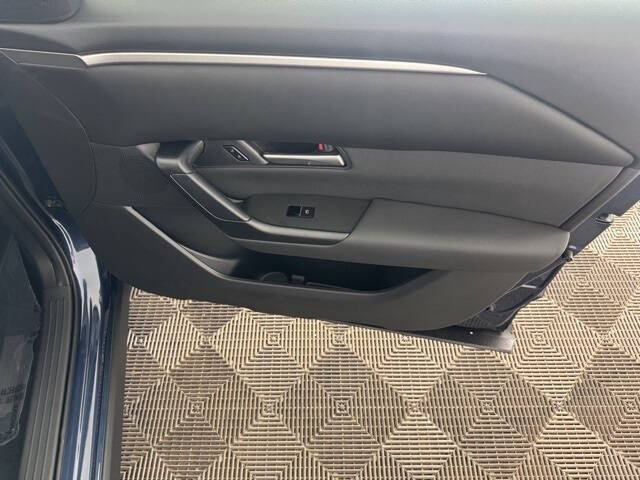 2025 Mazda CX-50 2.5 S Preferred