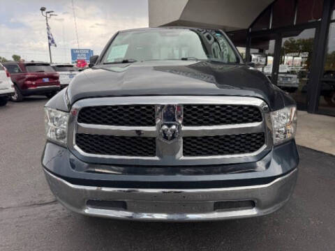 2017 RAM 1500 SLT