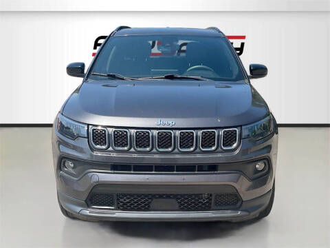 2023 Jeep Compass Latitude Lux