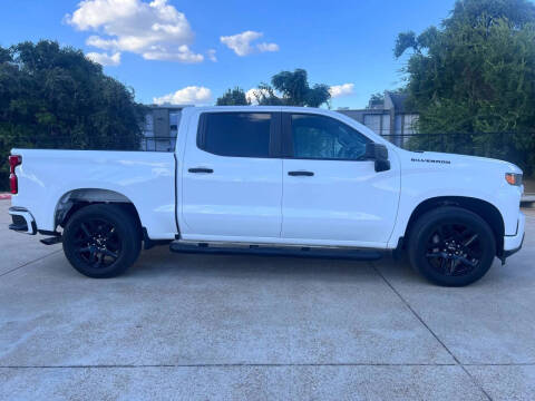 2021 Chevrolet Silverado 1500 Custom