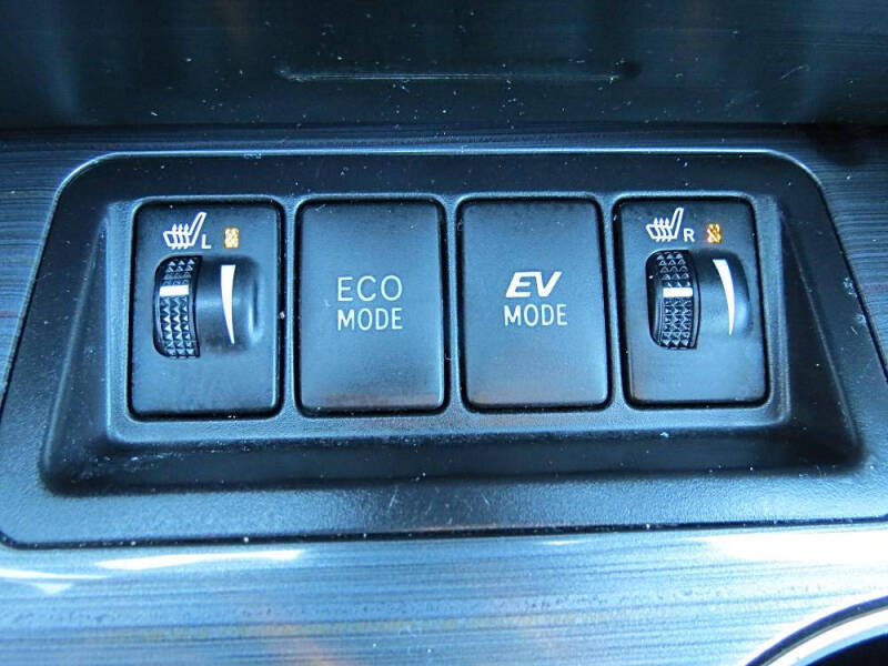 2014 Toyota Camry Hybrid XLE