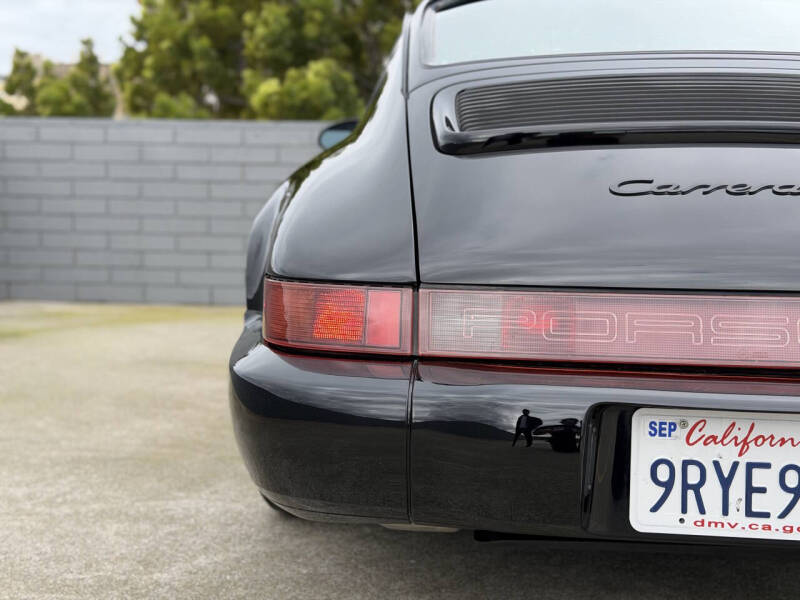 1993 Porsche 911 Carrera 2