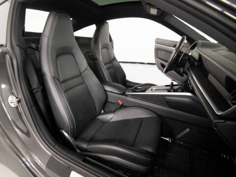 2022 Porsche 911 Carrera 4S