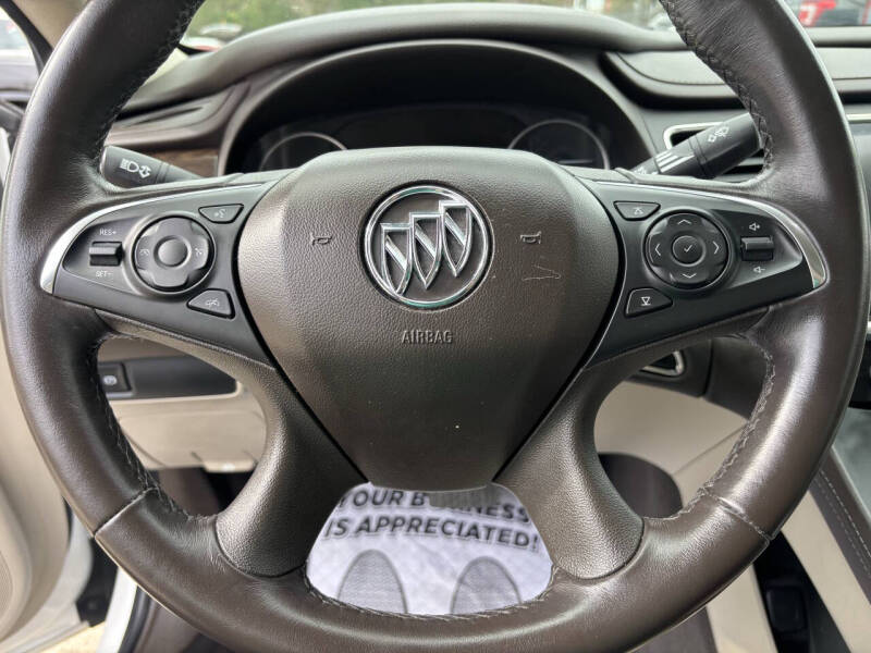2017 Buick LaCrosse Essence