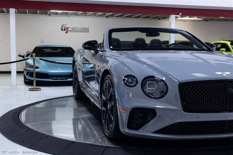 2023 Bentley Continental 13