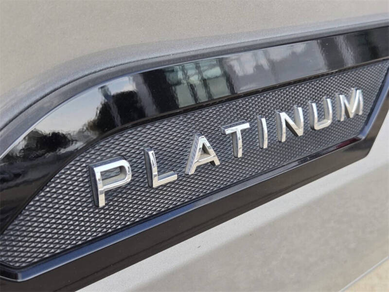 2024 Toyota Sequoia Capstone