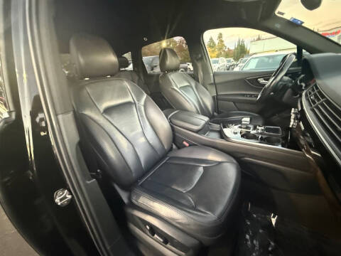 2017 Audi Q7 3.0T quattro Premium