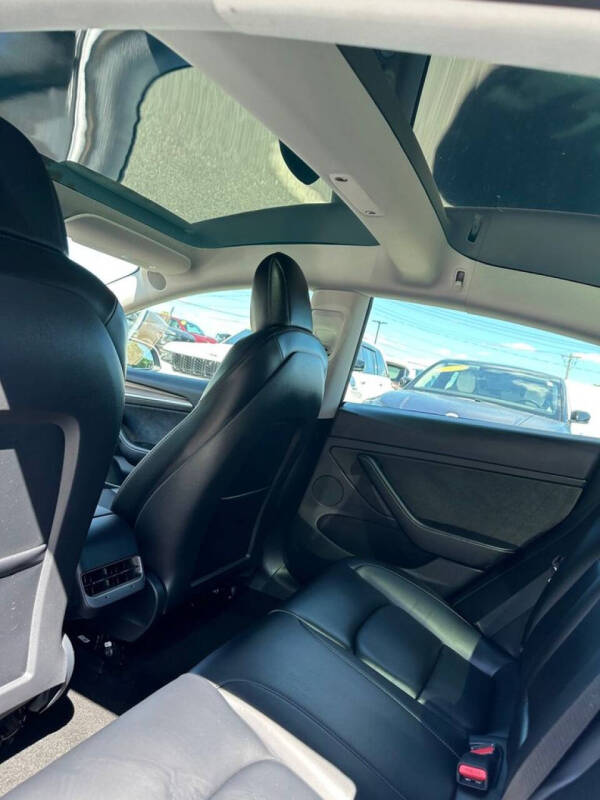 2022 Tesla Model 3 Performance