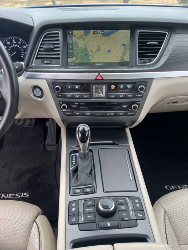 2016 Hyundai Genesis