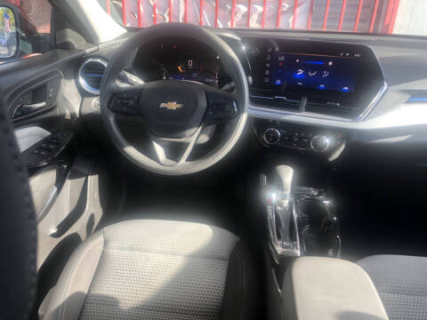 2024 Chevrolet Trax LT