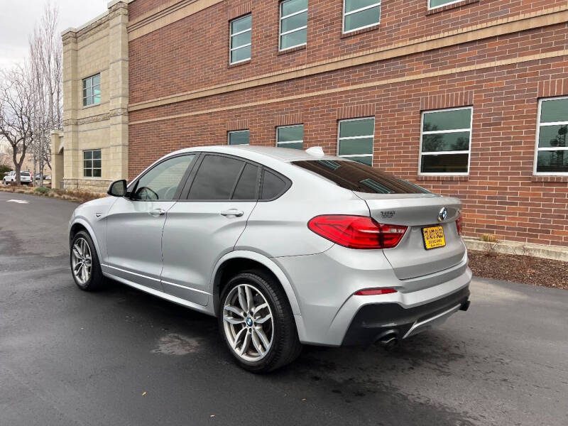 2017 BMW X4 M40i
