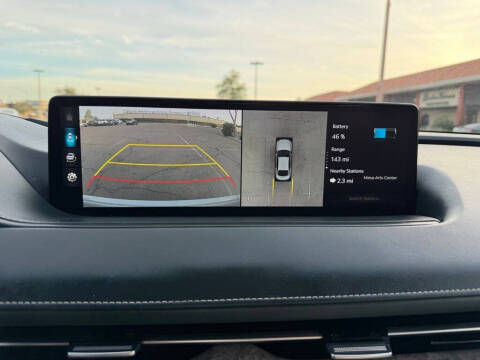 2023 Genesis Electrified G80