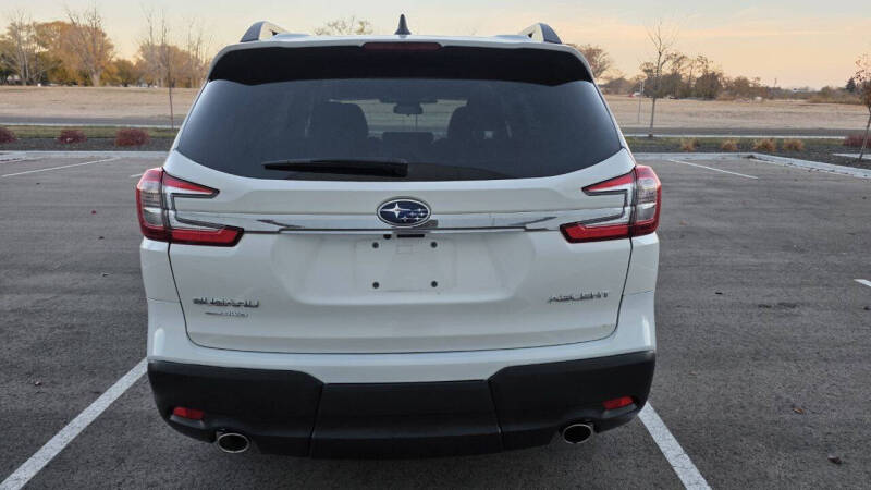 2024 Subaru Ascent Premium 8-Passenger