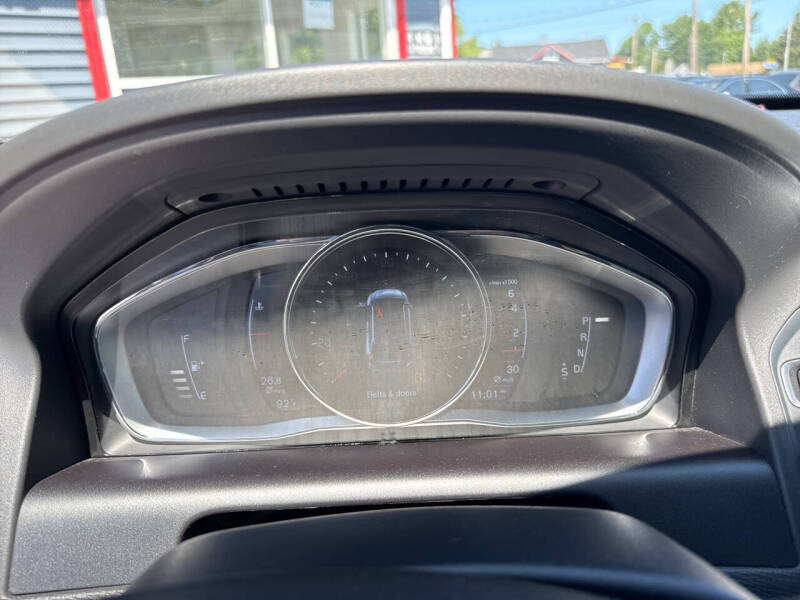 2016 Volvo XC60 T6 Drive-E