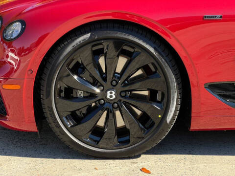 2024 Bentley Continental