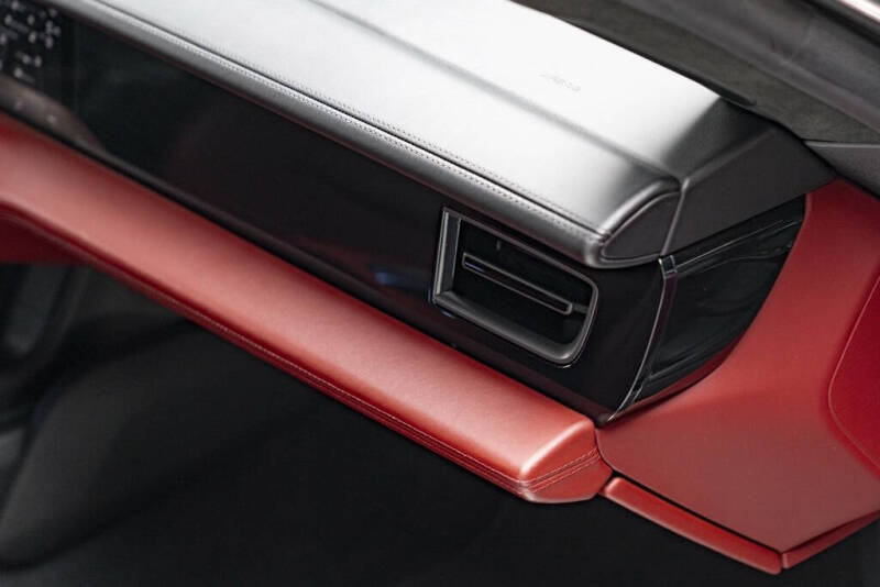 2020 Porsche Taycan Turbo