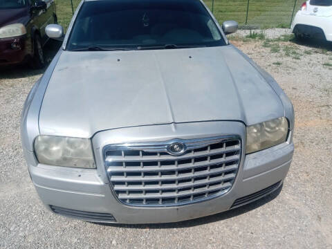 2007 Chrysler 300 for sale at ZZK AUTO SALES LLC in Glasgow KY