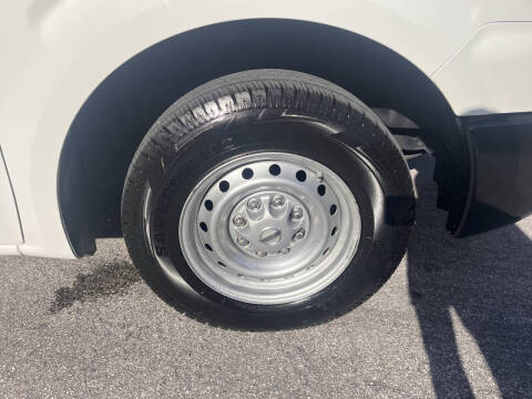 2018 Nissan NV 1500 S