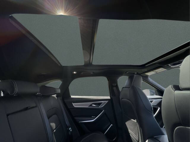2026 Jaguar F-PACE P250 R-Dynamic S