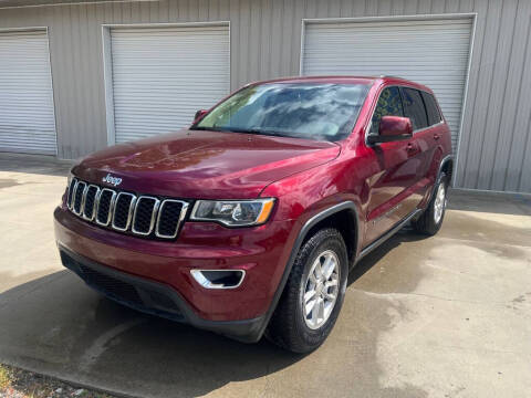 2020 Jeep Grand Cherokee Laredo