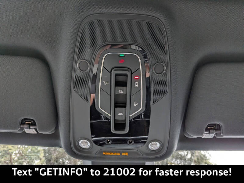 2026 Audi SQ7 4.0T quattro Premium Plus