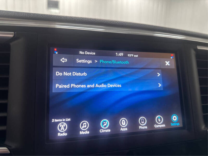 2020 Chrysler Voyager LXi