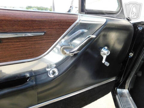 1965 Ford Thunderbird