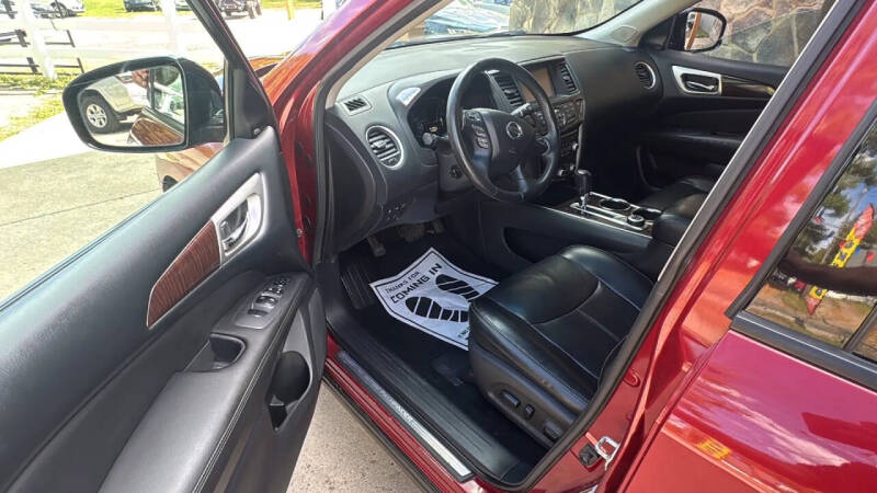 2015 Nissan Pathfinder Platinum