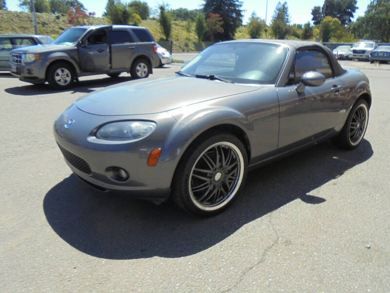 2006 Mazda MX-5 Miata Sport
