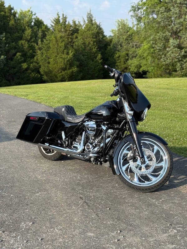 2021 Harley-Davidson Street Glide