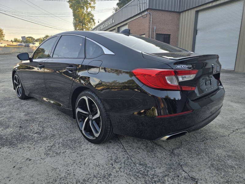 2018 Honda Accord Sport photo 5