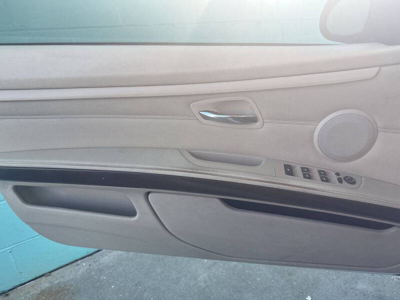 2009 BMW 3 Series 328i