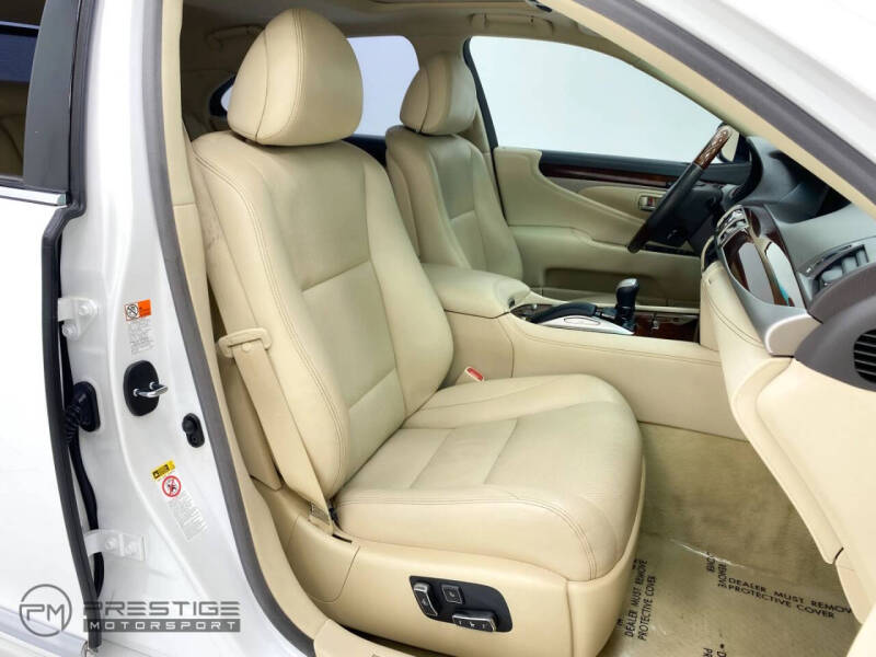 2016 Lexus LS 460
