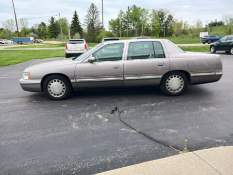 1998 Cadillac DeVille for sale at Hilltop Auto in Clare MI