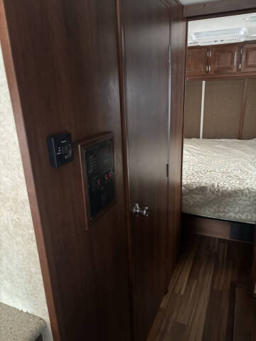 2015 Ford GEORGETOWN FOREST RIVER