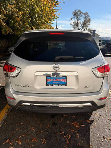 2015 Nissan Pathfinder S