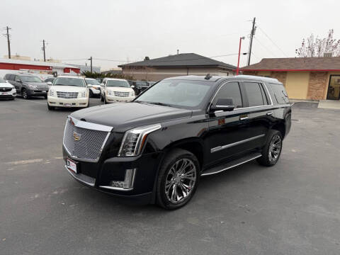 2017 Cadillac Escalade Luxury