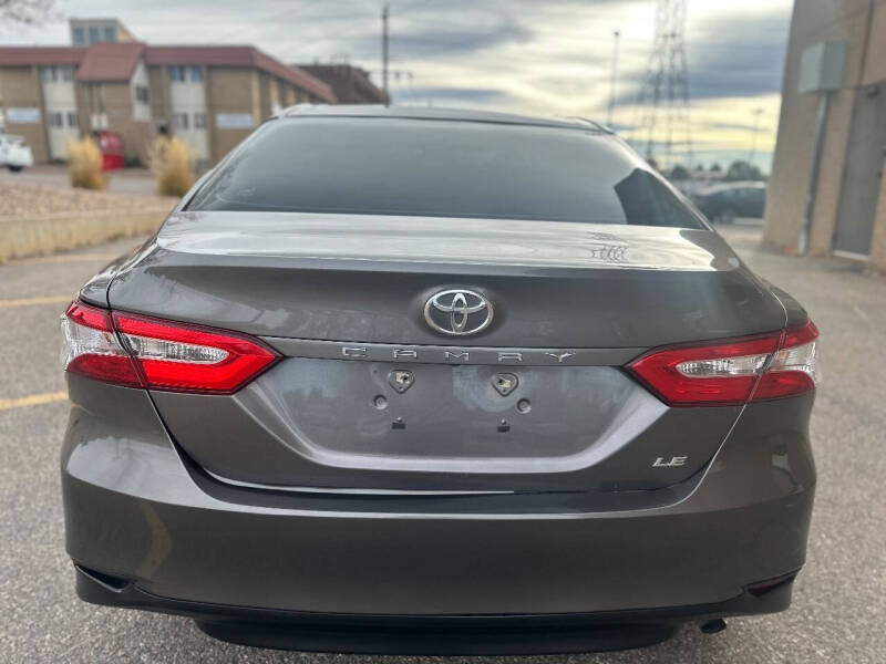 2018 Toyota Camry LE