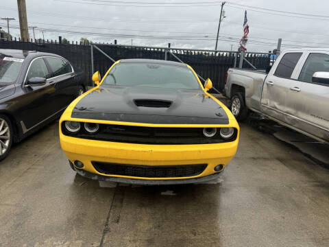 2017 Dodge Challenger R/T Plus