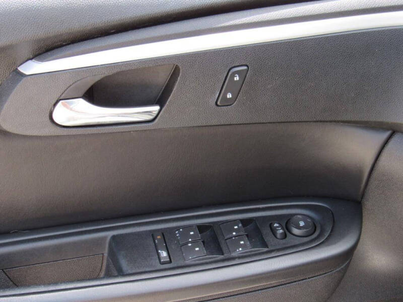 2012 Chevrolet Traverse LT