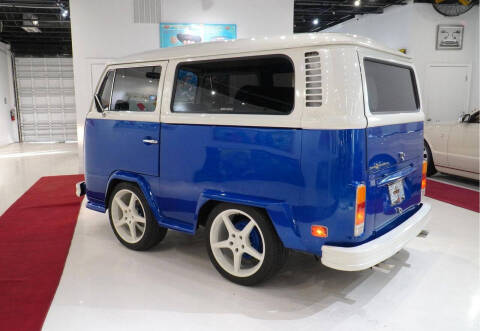 1973 Volkswagen Bus