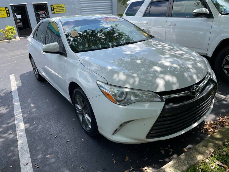 2017 Toyota Camry for sale at FLORIDA CAR TRADE LLC in Davie FL