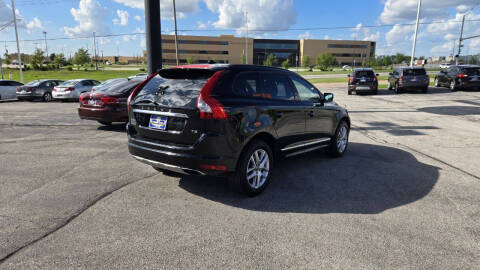 2017 Volvo XC60 T5 Dynamic