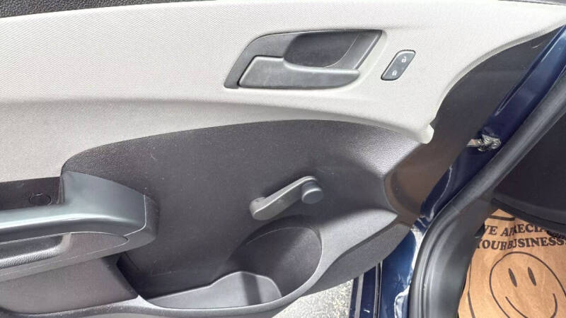 2015 Chevrolet Sonic LS Manual