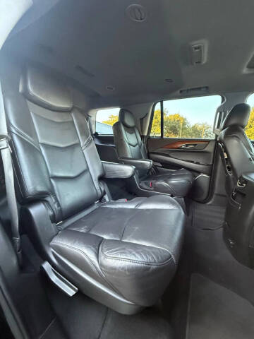 2018 Cadillac Escalade Luxury