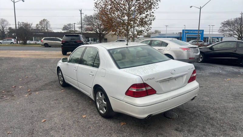 2005 Lexus LS 430